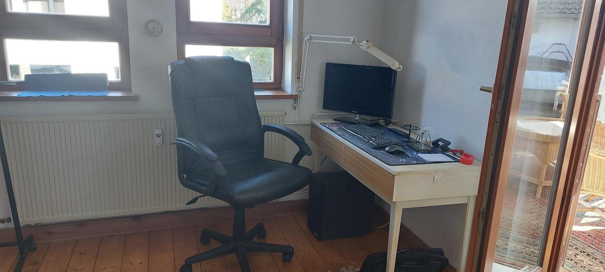 Helle Ruhige Zimmer Zu Vermieten Kassel Eksteriør billede