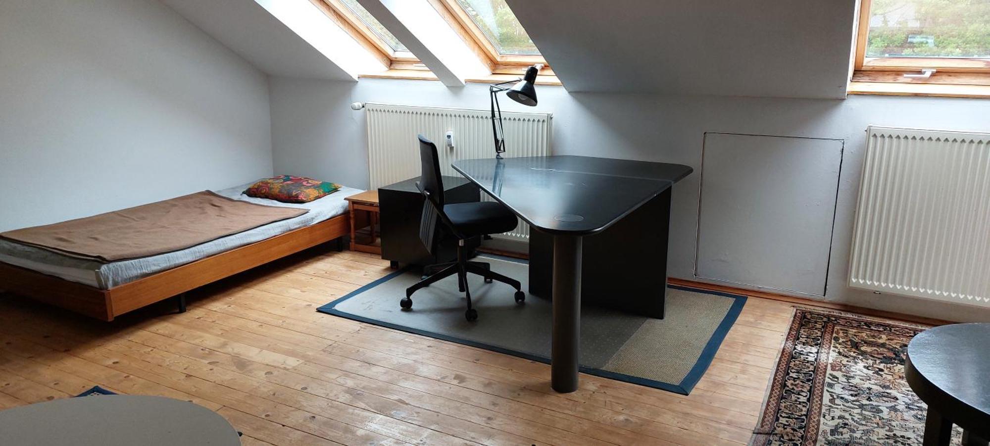 Helle Ruhige Zimmer Zu Vermieten Kassel Eksteriør billede